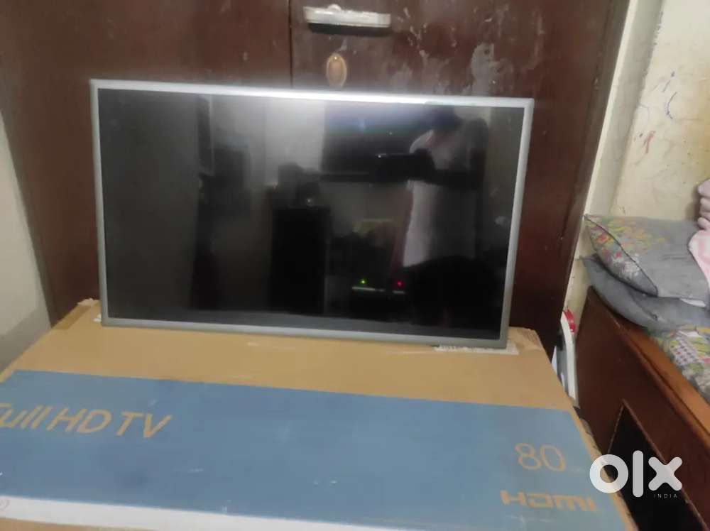 Samsung 32 inch fully SD smart Android 4k TV