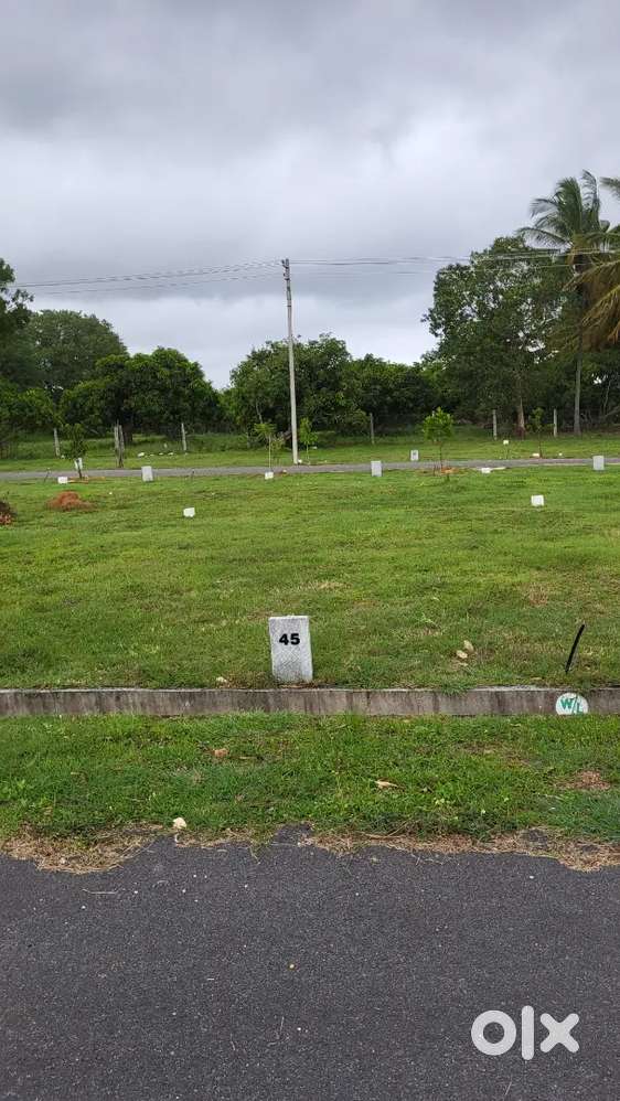 Site for sale closed to yelwala bus stand and panchayat office