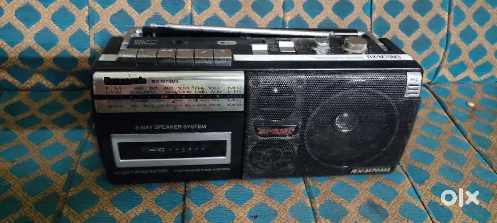 PANASONIC RX-M70M3 Tape/Cassette Radio Player