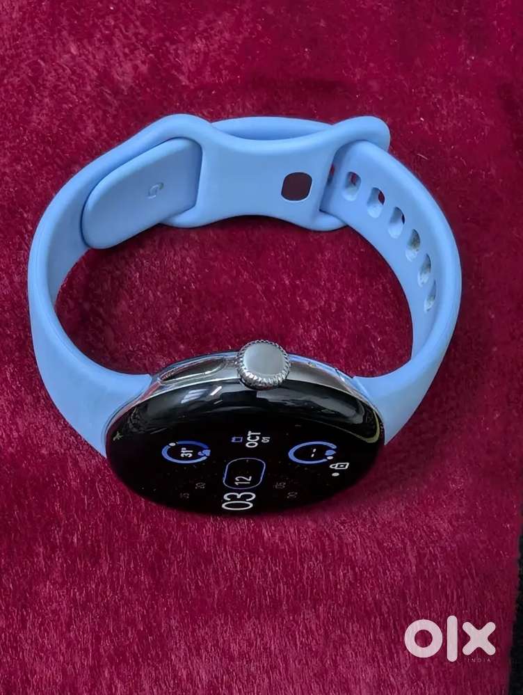 Google Pixel Watch 2 (with extended warranty till May 2026)
