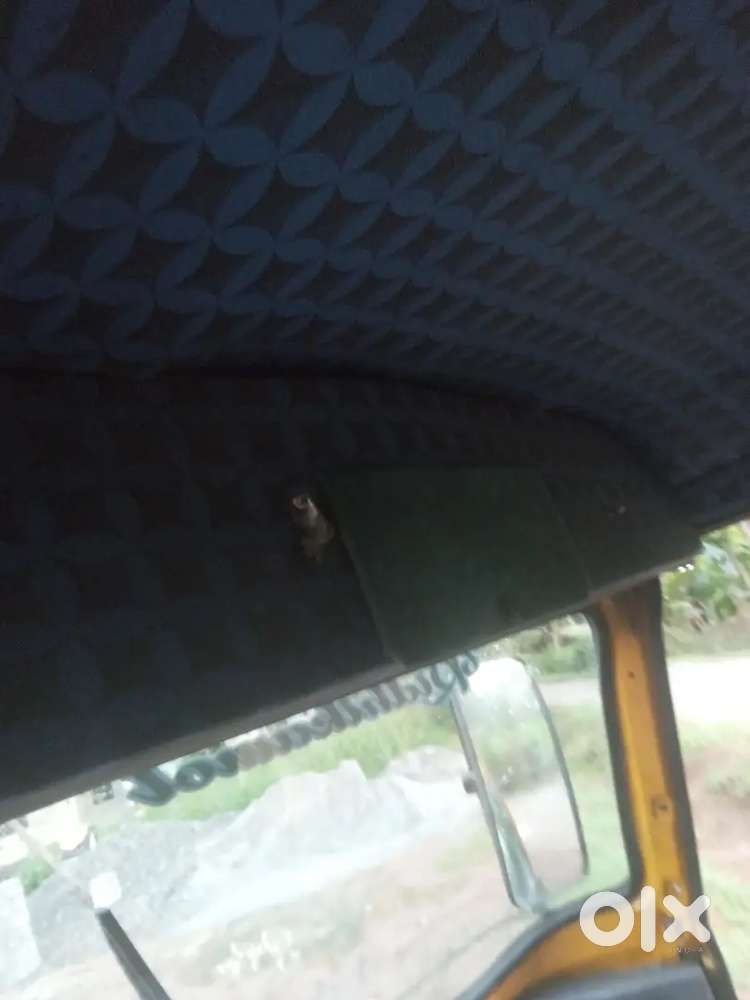 Mahindra alfa auto rickshaw.2012model good condition all paper clear