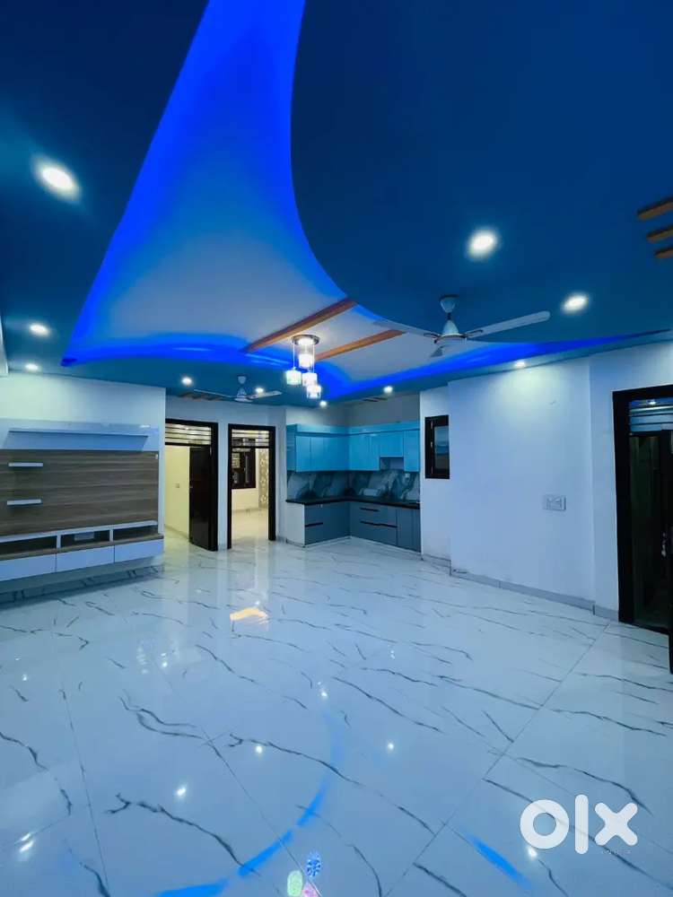balaji enclave govindpuram Ghaziabad space 145 guj with lift