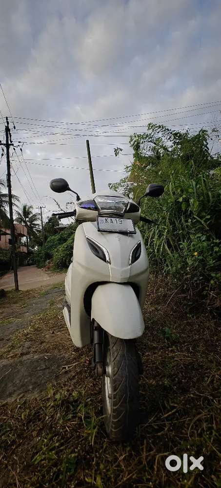 Activa 4g single owner 2017 model