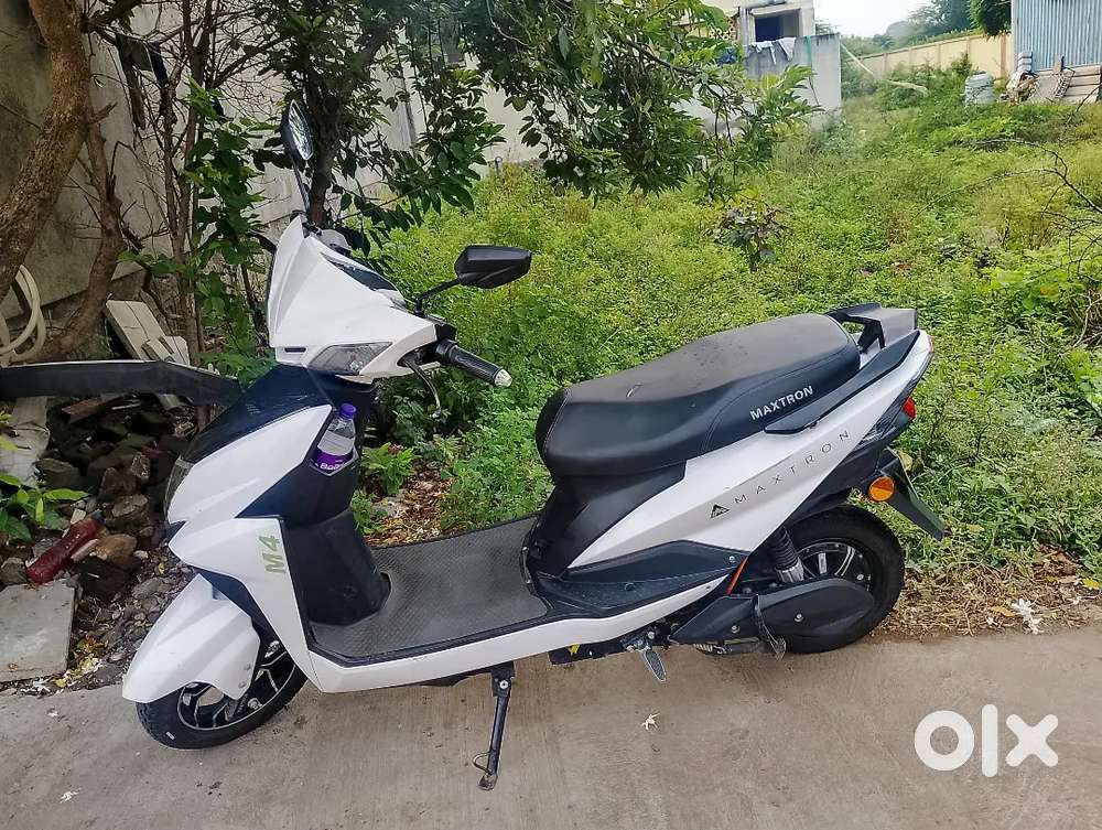 Maxtron Elecric Scooter