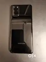 Samsung S20+ With a Smashed Screen