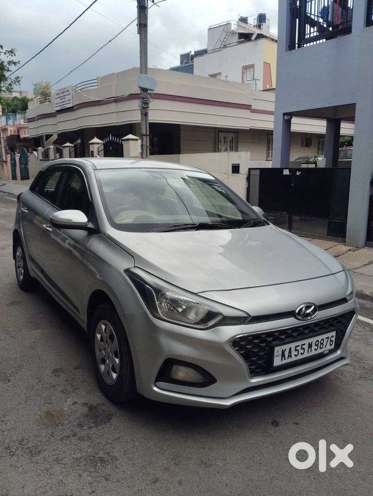 Hyundai i20 Sportz 1.2 VTVT, 2017, Petrol