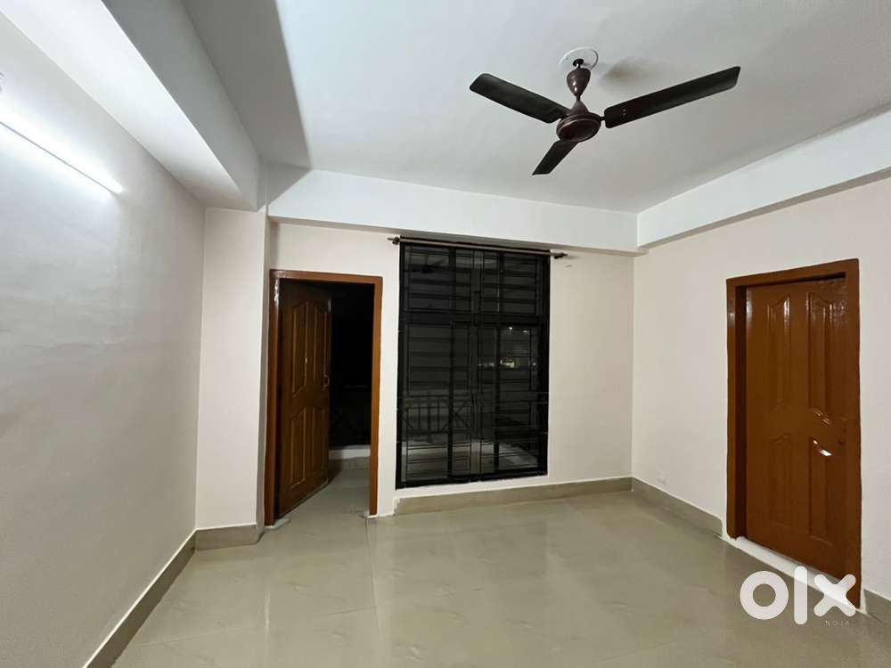 Flat for rent at synergy imperial, kahilipara