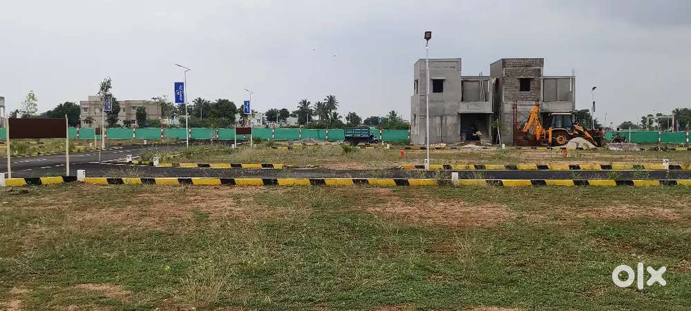 திண்டுக்கல் - பாலகிருஷ்ணாபுரம் சாலை ஏர்போர்ட் நகர் அருகில் மனைகள்