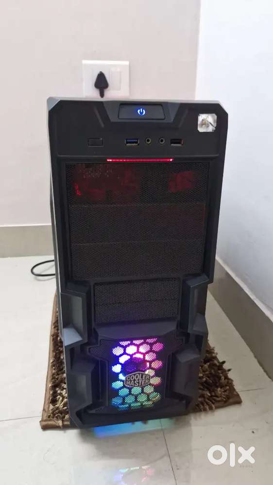 Gaming PC With Monitor