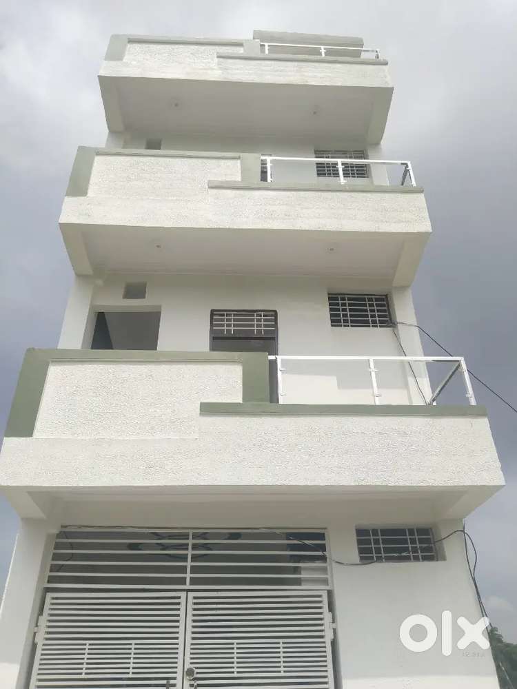 NEAR BIHARI CHURAHA