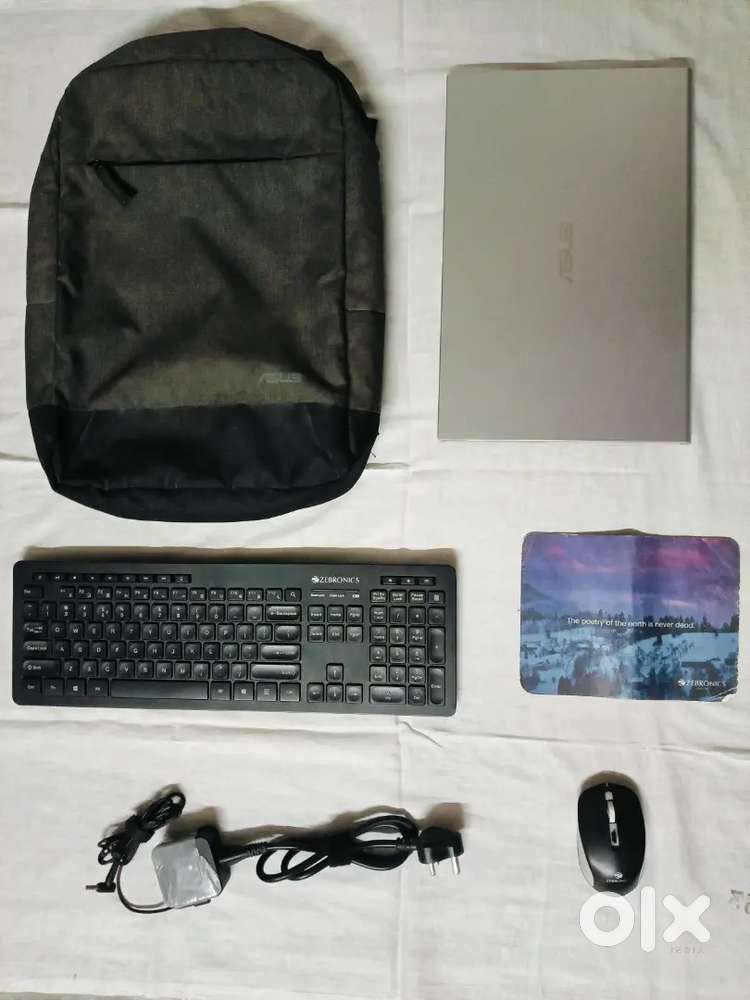 Asus vivobook 15 i3 /512gb