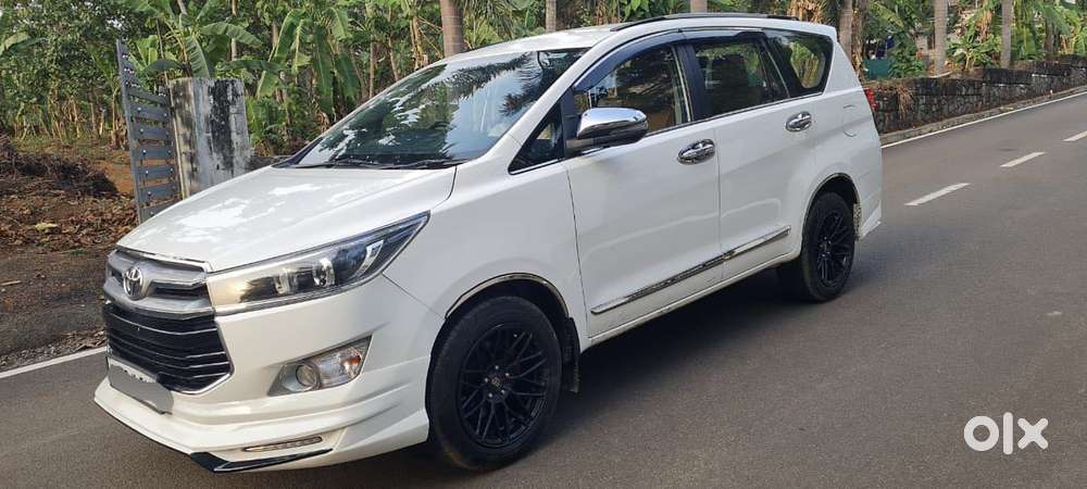 Toyota Innova Crysta 2.8 ZX AT, 2017, Diesel