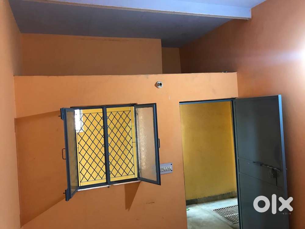 Room Rent 4800 patel nagar