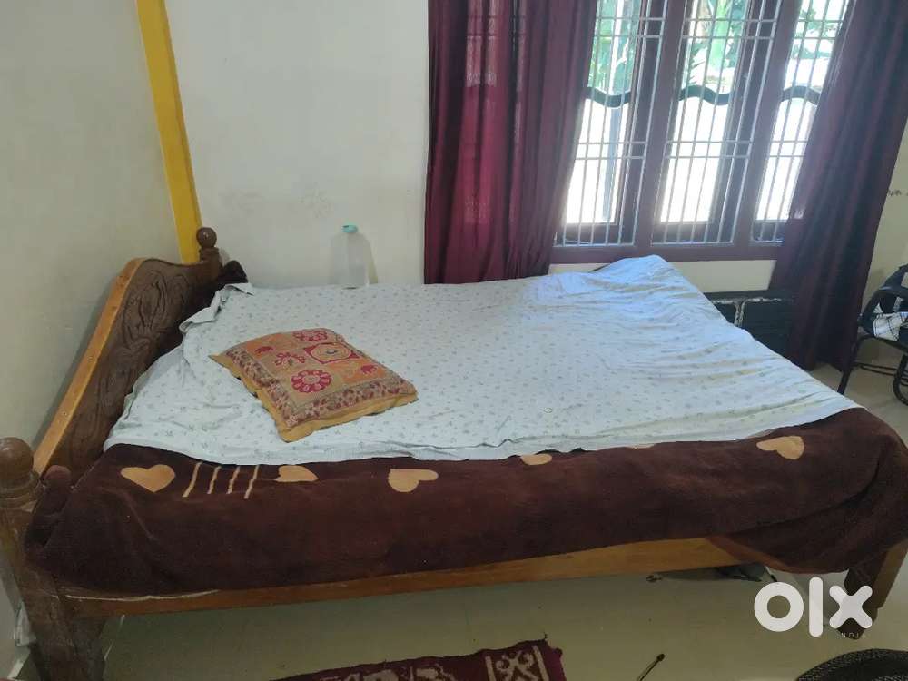 Double bed with mattress