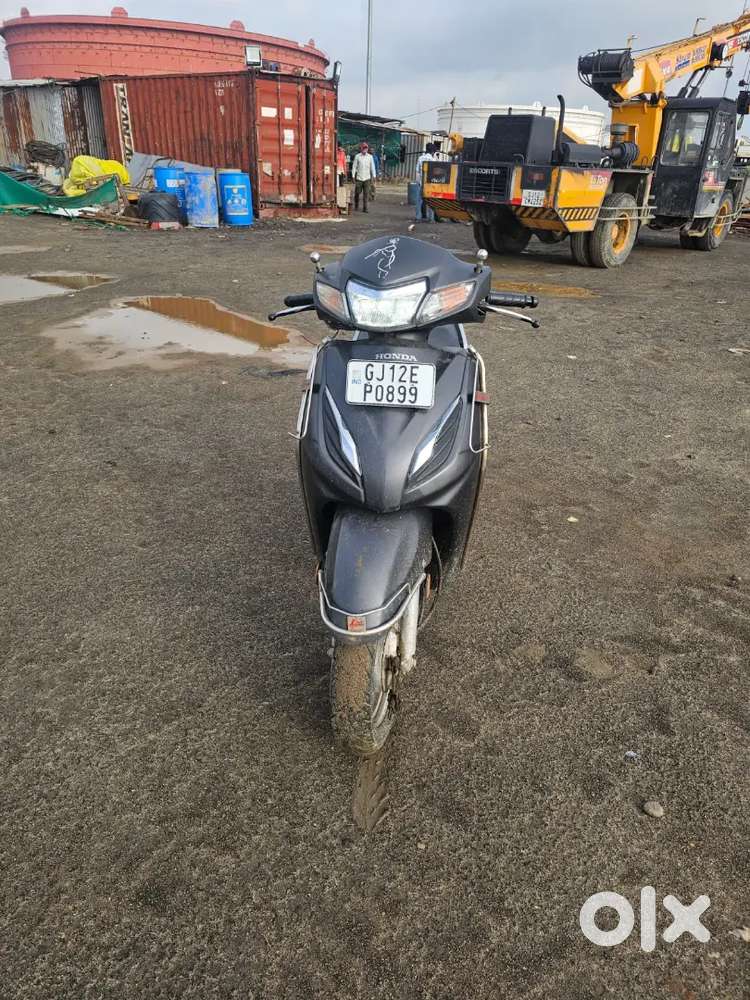 Activa for sell mate black