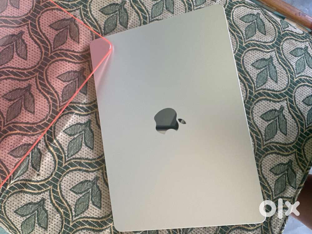 Air MacBook M2 16GB/245.11gb rose gold