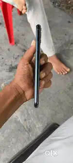 Good condition but display change