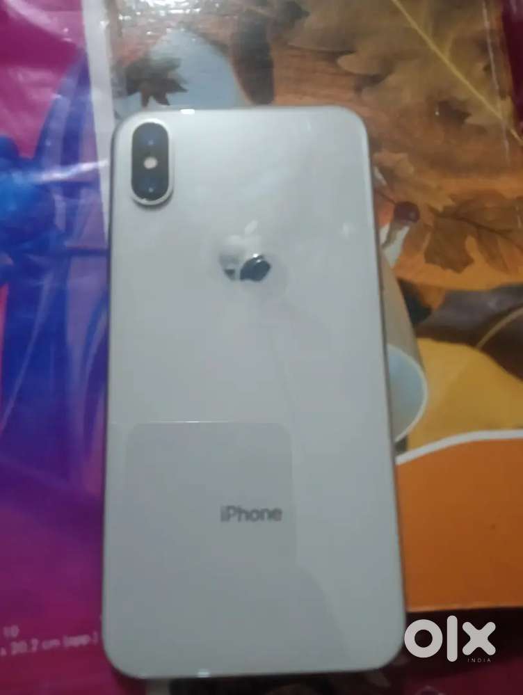 iPhone x 256 gb display change hai only phone