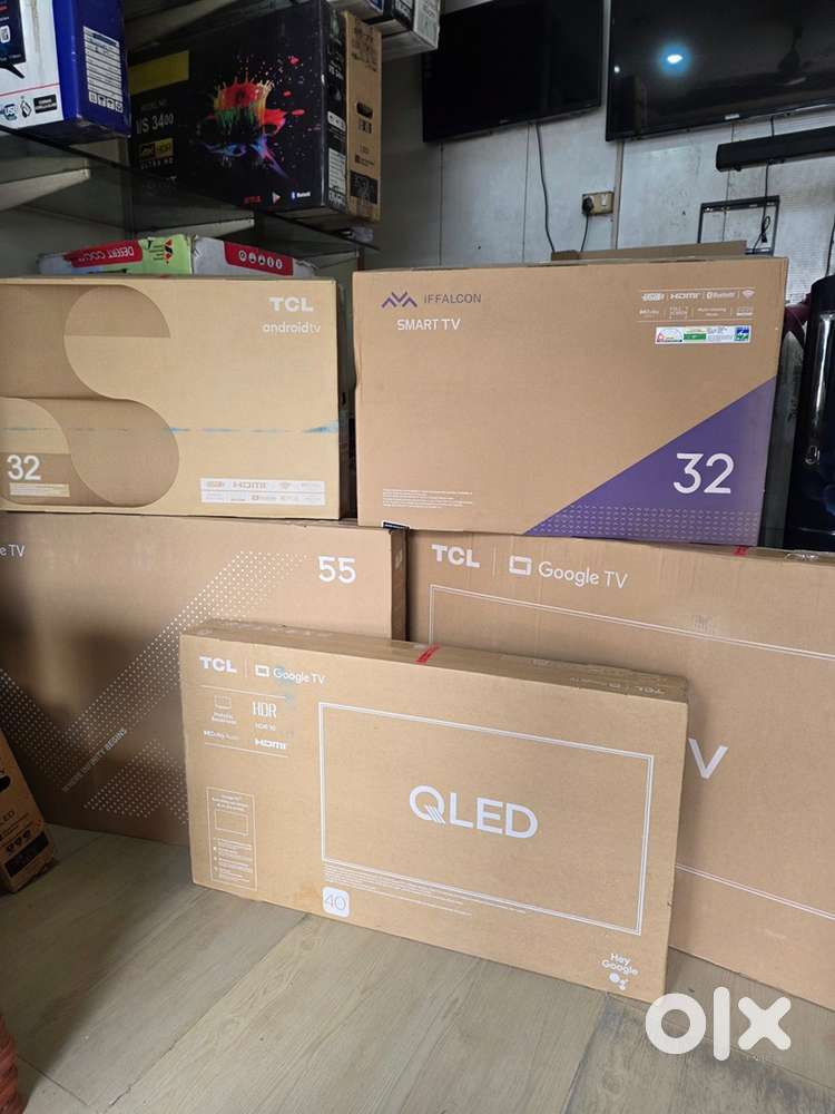 BRAND NEW LED TV WITH 3 years warranty. Shop is in raju road anantapur