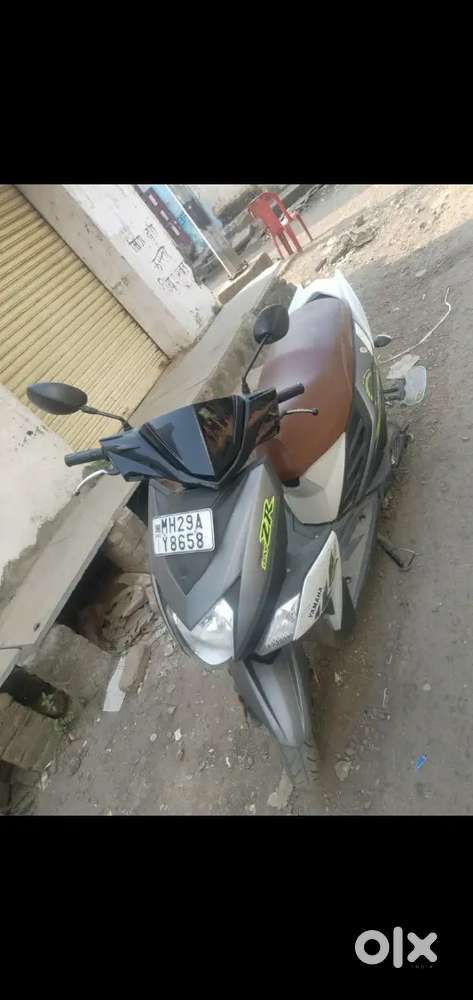 Full condition hai koi kam nahi bilkul ok hai