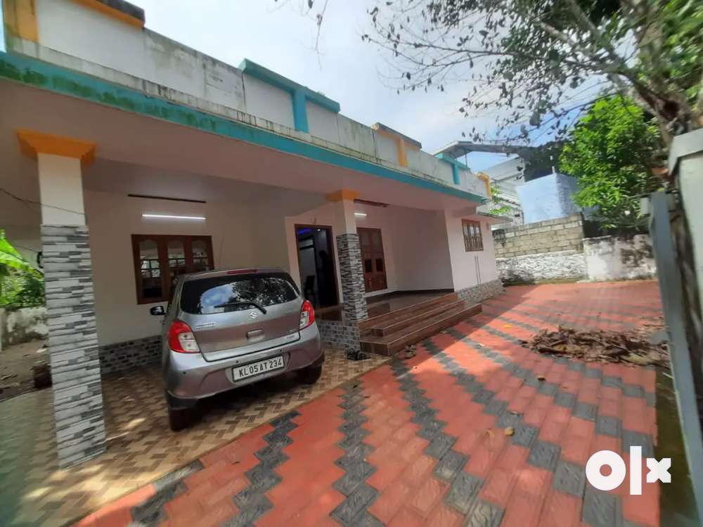 3 bhk house 1400 sq 7 cent sale puthupally