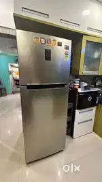 Samsung 415L Frost Free Double Door Refrigerator – Excellent Condition