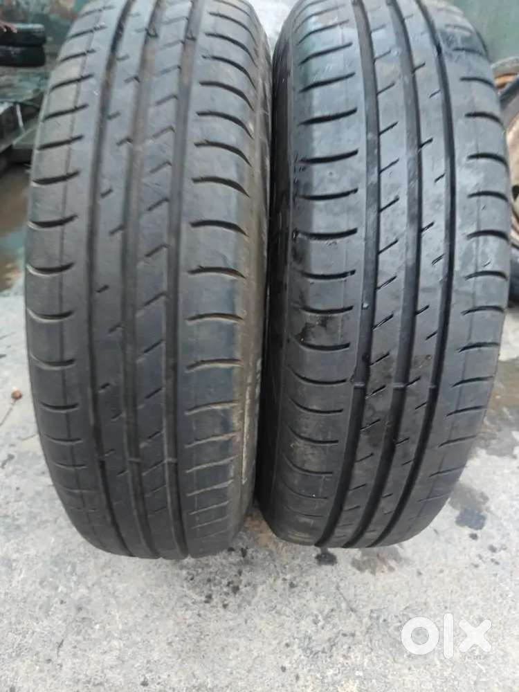 145/ 80 R 12, tubeless Tyres good condition u must buy here