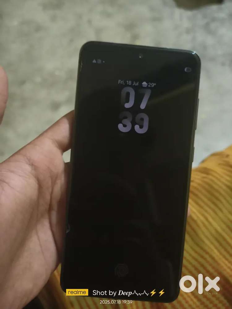 Samsung s21 fe 5g snapdragon 888 new condition all okhh phone