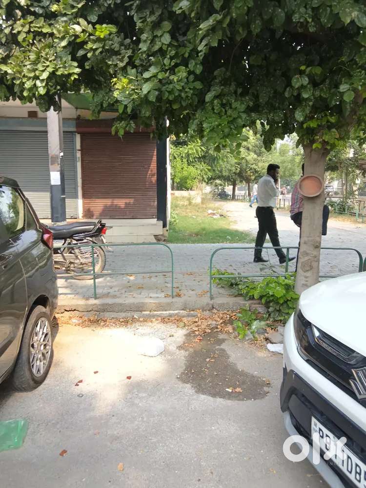 Booth corner for rent in urban estate-2 near dada poti park bathinda