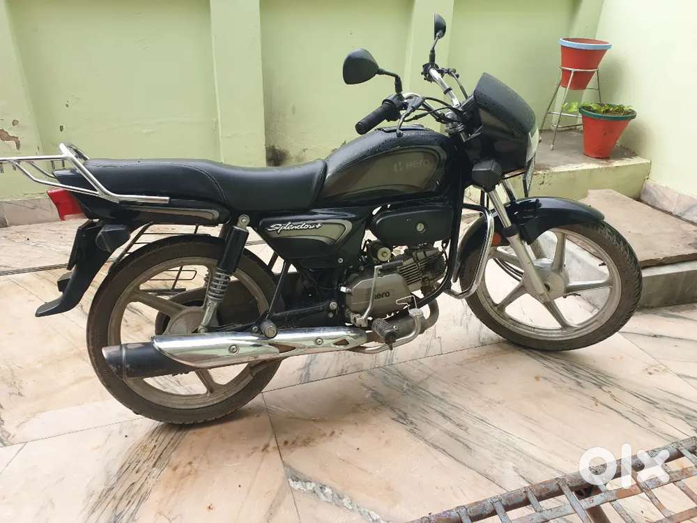 Splendor plus in excellent condition.55 kilometer average and milage