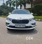 Skoda Slavia 1.0 Ambition TSI, 2023, Petrol