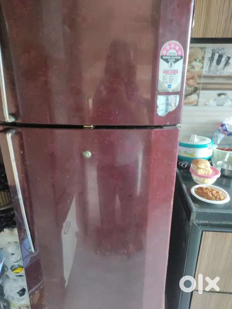 Lg fridge in working condition