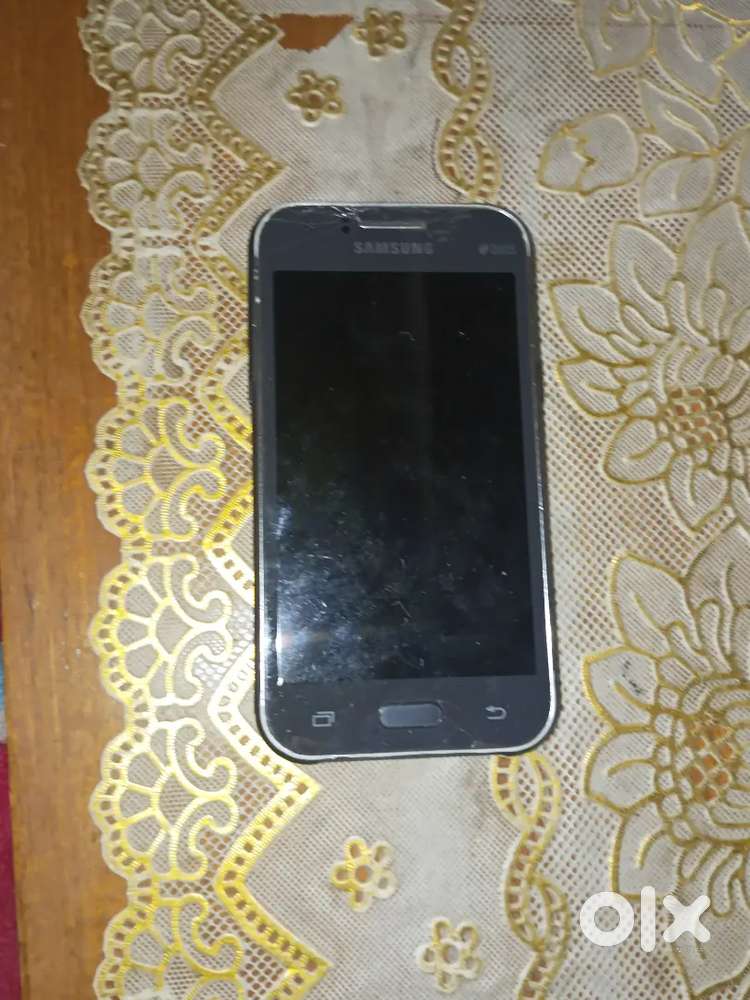 Samsung J1 brand new condition only 11 years old