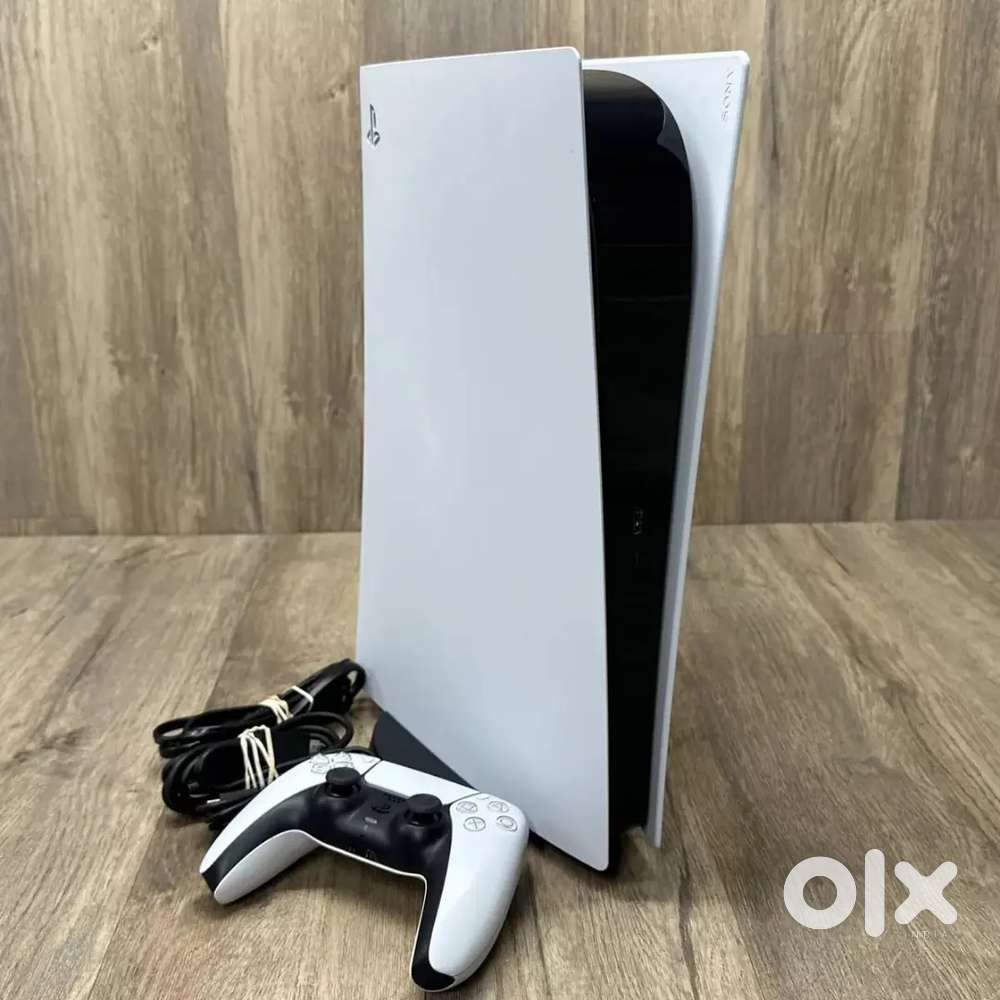 Sony PlayStation 5 Digital Edition 825GB White Console Gaming System