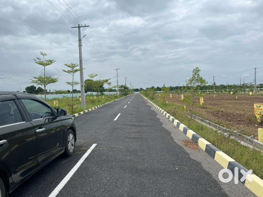Main road facing Crda site at Narakullapadu