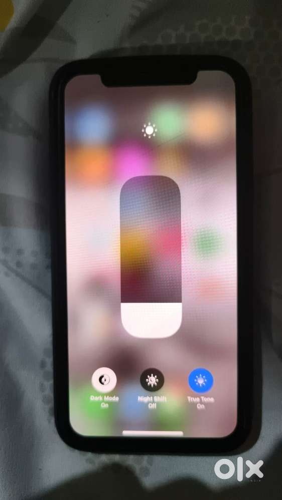 Iphone 11 pro battery-96%