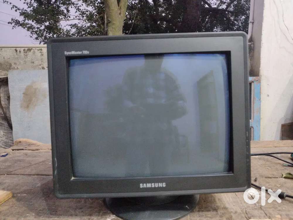 Samsung sync master 793s