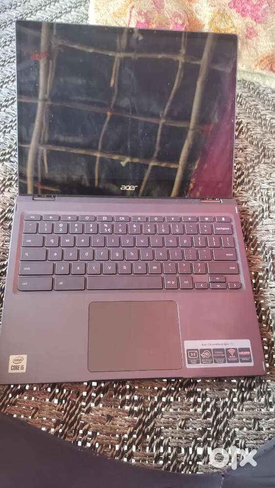 Acer spin 713 Chrombook intel core i5 10th Gen 13.5 inch display