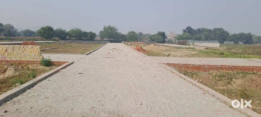 70 गज का प्लॉट लें। लोन 70% पक्की रजिस्ट्री और दाखिल खारिज।