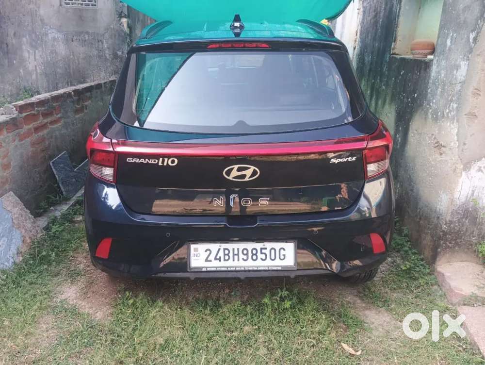 Hyundai Grand i10 Nios 2024 Petrol 6900 Km Driven