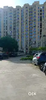 Gated community with good connectivity near to sec 10A and Hero Honda