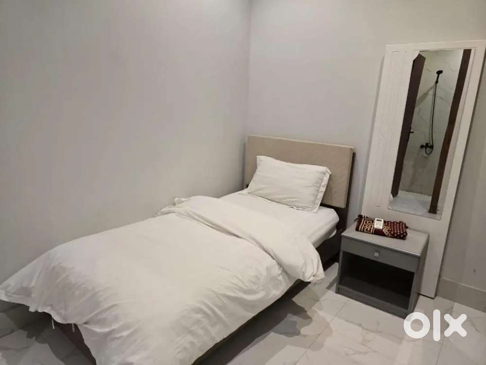 1 room with fan light inc electric bill 2200