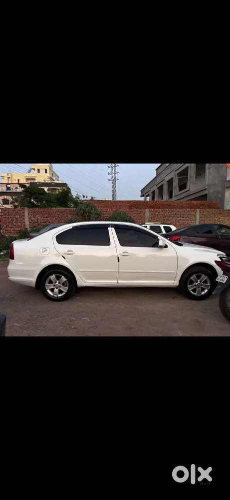 Skoda Laura 2010 Money Urgently need