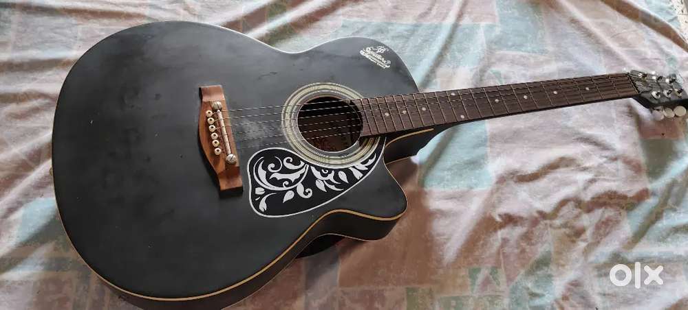 Guitar in good condition