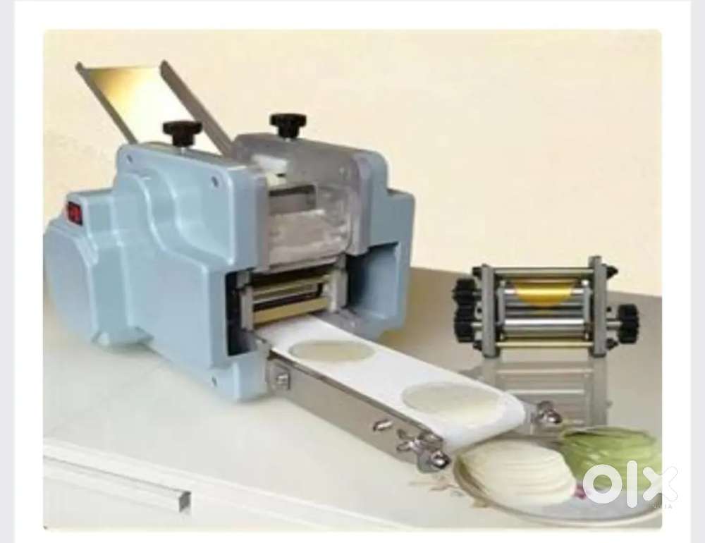 Momo sheeter making machine