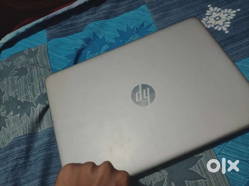 Brand new condition hp elitbook 840 g3 1.5 year old price 25k