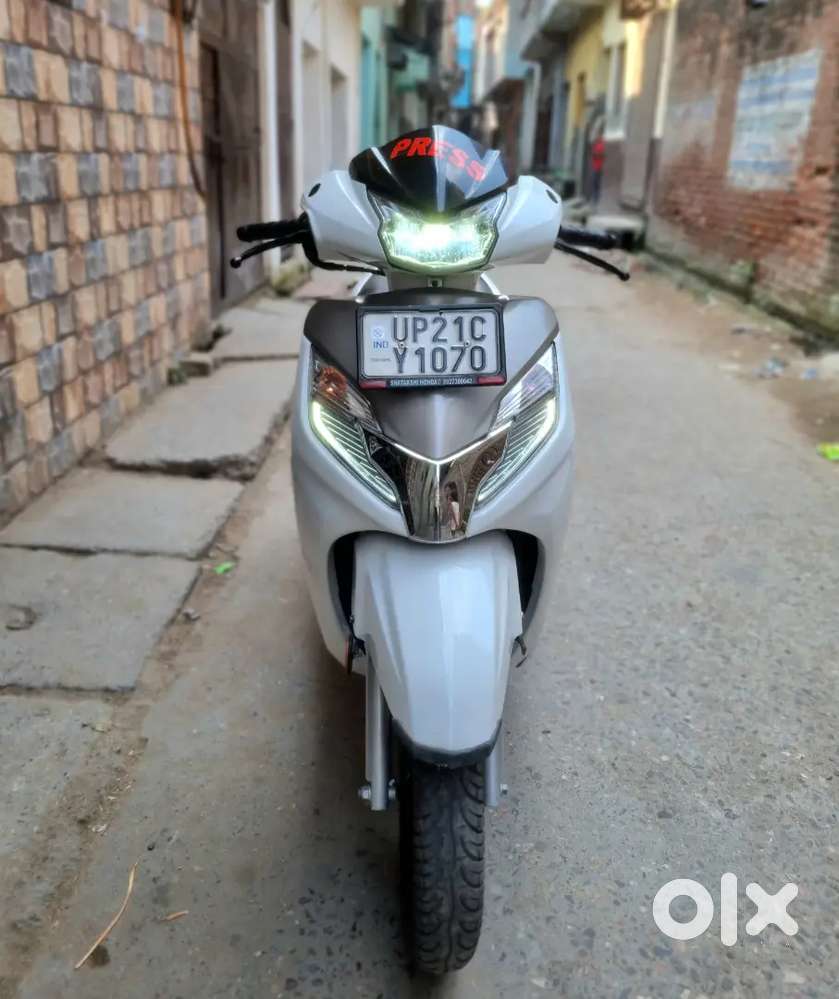 Good condition non scratch