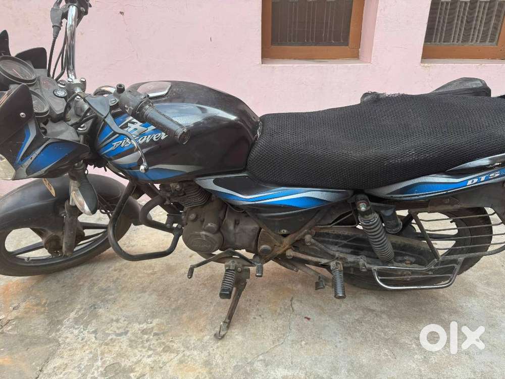 Bajaj Discover 100CC Motorcycle