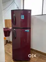 LG- DOUBLE DOOR REFRIGERATOR- G eeood Condition