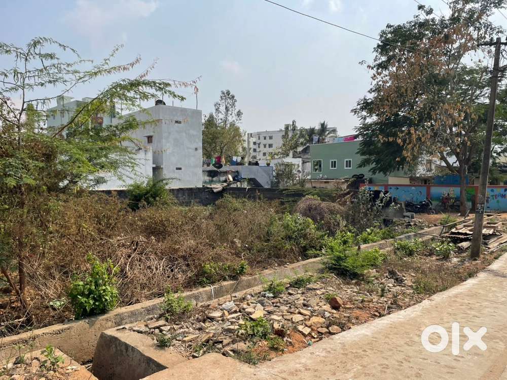 East facing, 150sq yards and 163sq yards, Plot for sale.